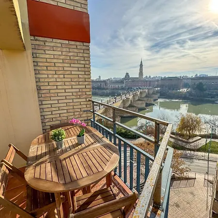 Apartment El Puente Del Pilar Comotucasa Saragossa