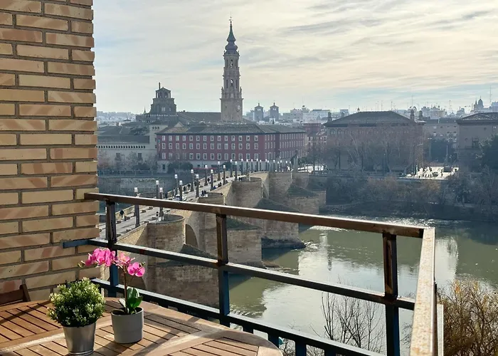 El Puente Del Pilar - Turistea Сарагоса